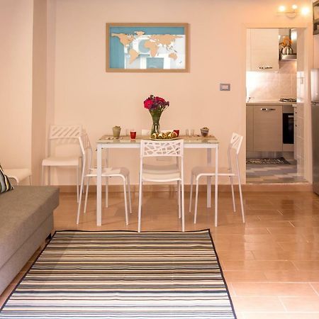 Sikulahouse - Apartment In The City Center Catánia Buitenkant foto