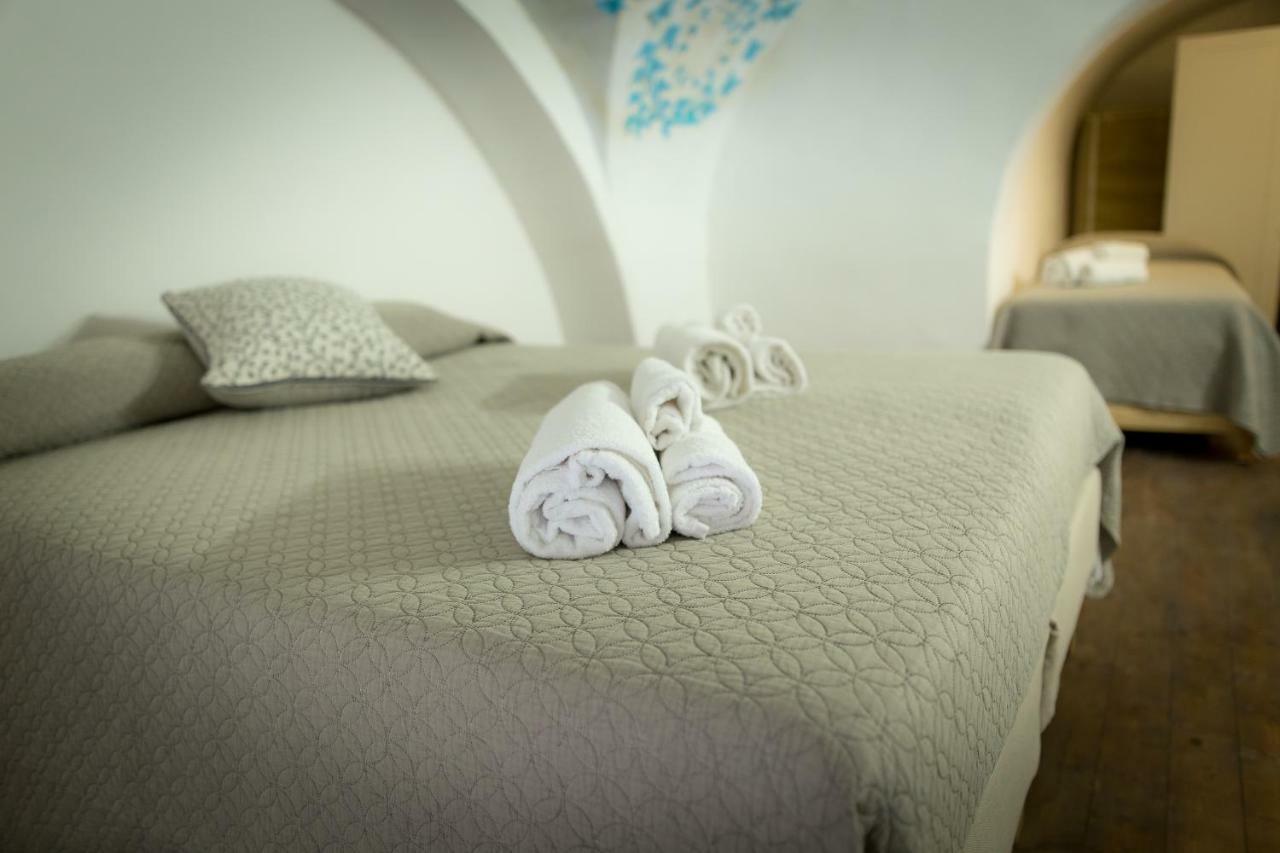 Sikulahouse - Apartment In The City Center Catánia Buitenkant foto